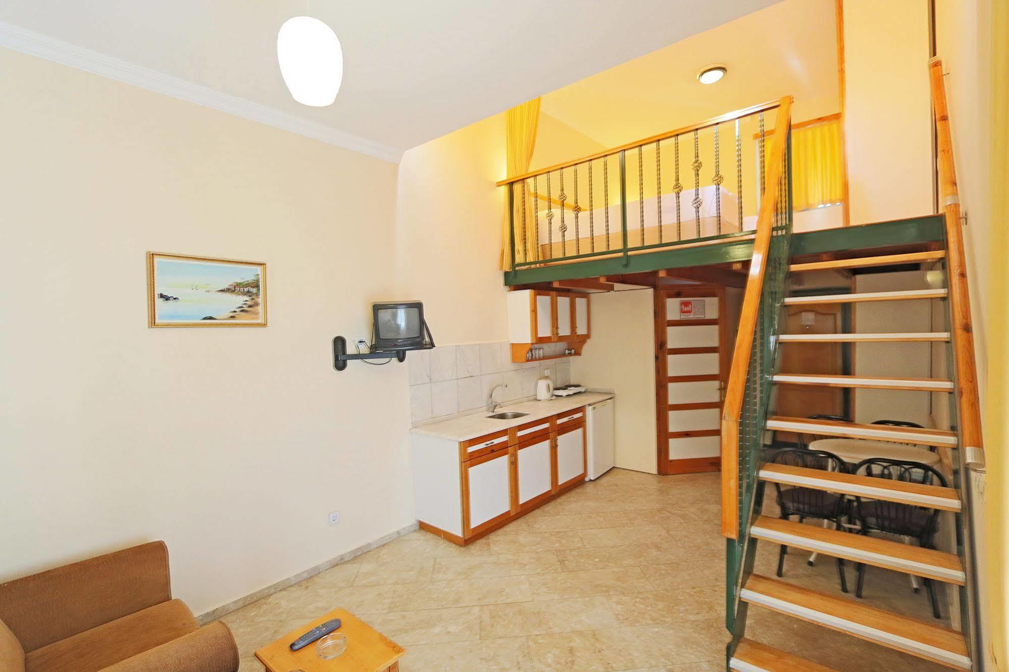 Green House Apart Hotel Gumbet Exterior photo
